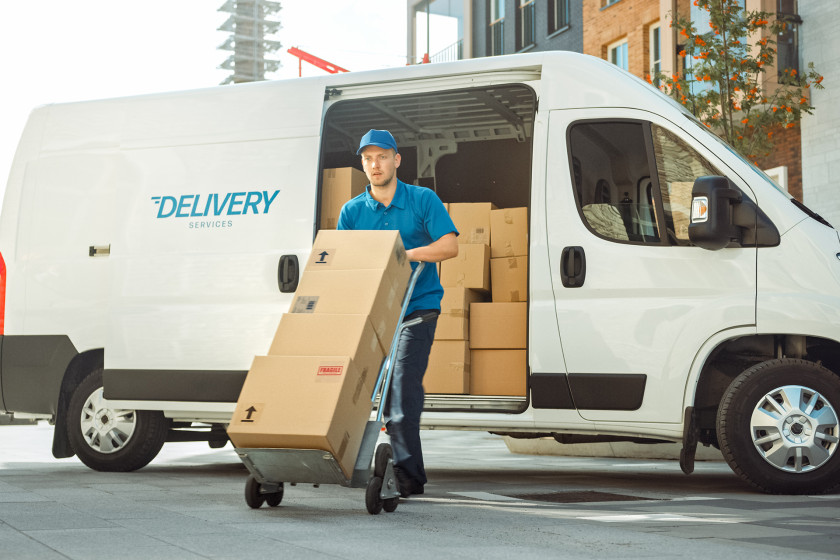 DUALCAM SOLUTION FOR DELIVERY SERVICES