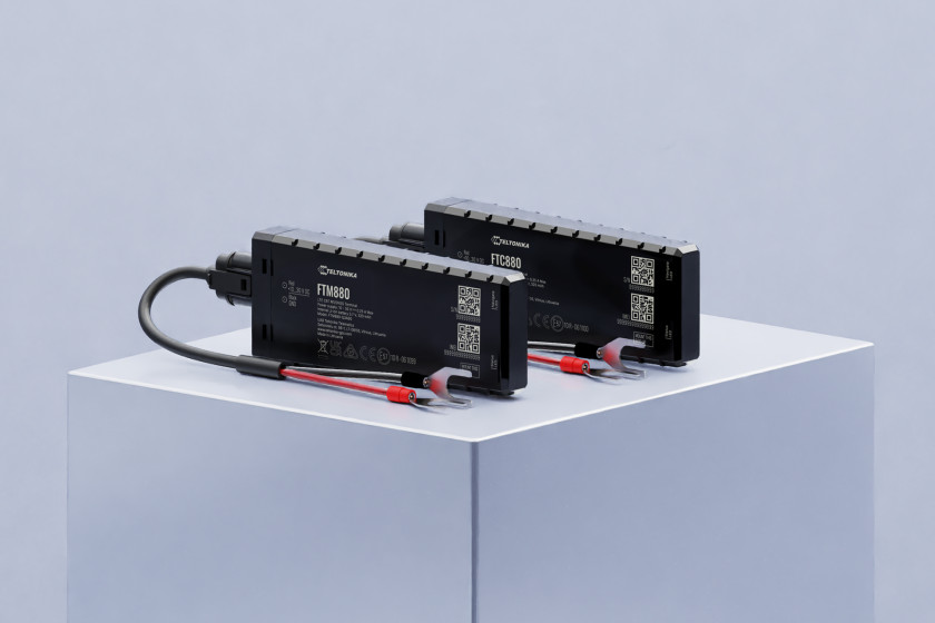 new-ftx880-series-robust-battery-mounted-gps-trackers.png